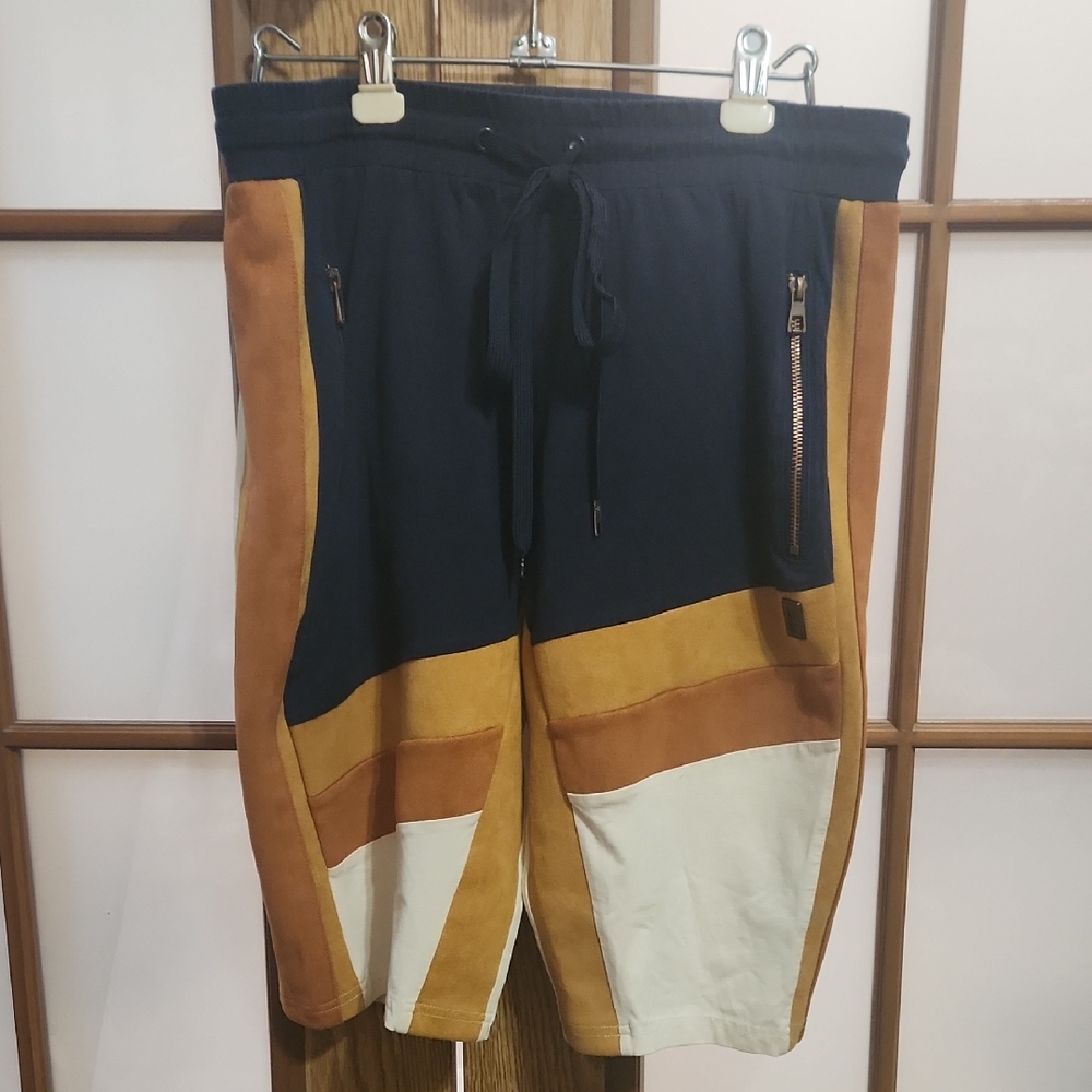 Makobi Mens Colorblock Casual Shorts